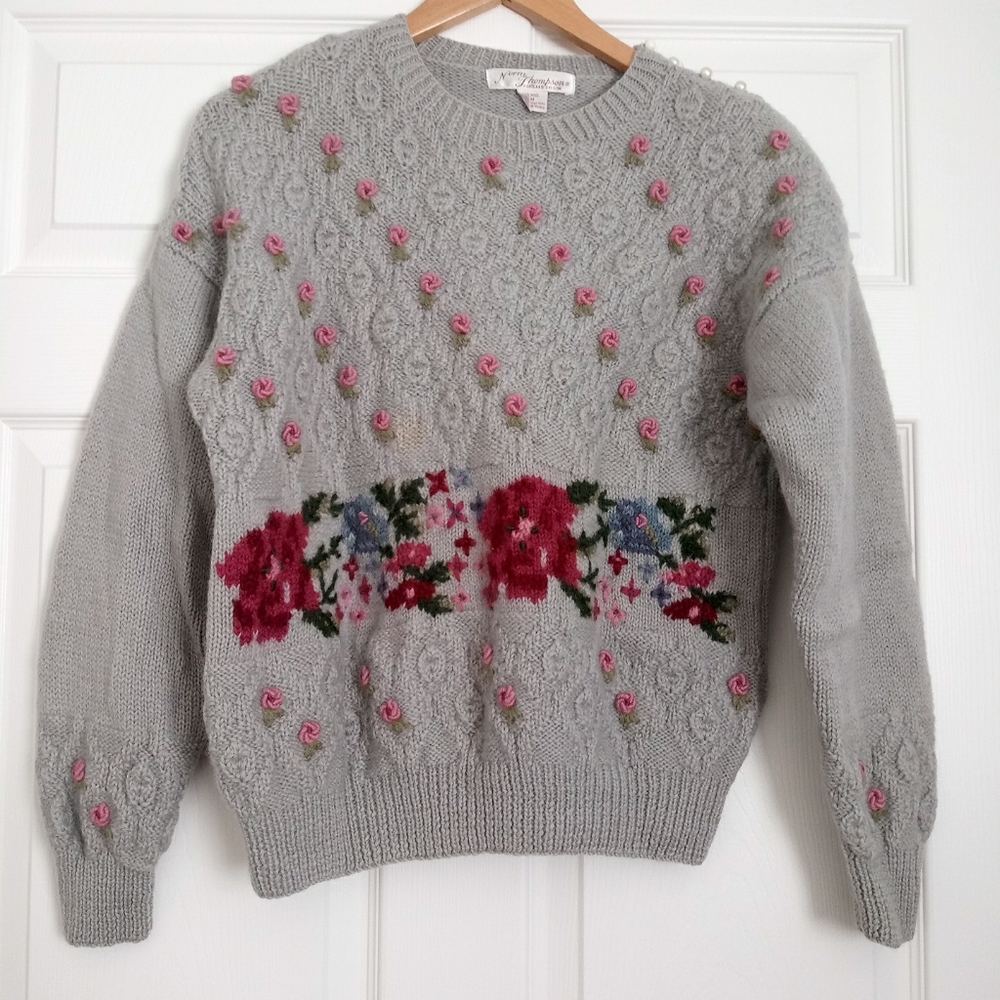 Norm Thompson vintage wool embroidered chunky knit gray sweater sz Medium